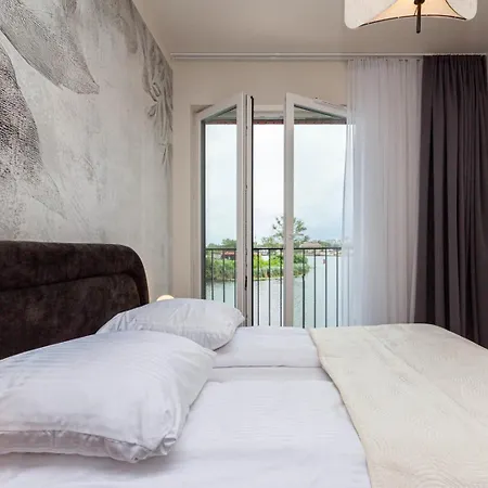 Apartly- River View Bulwar No27, Free Parking Szczecin